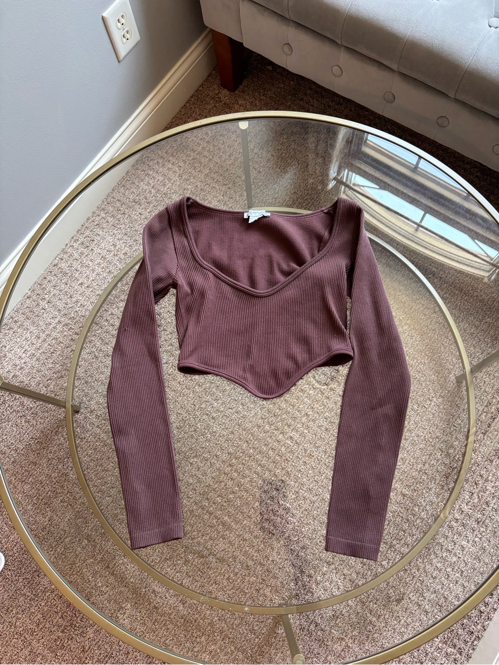 Zara Ribbed Scoop-Neck Long-Sleeve Crop Top in Mauve Brown